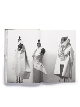 rick owens books bk07s8001 0001 2 330x440 - RICK OWENS - BOOKS BK07S8001-0001