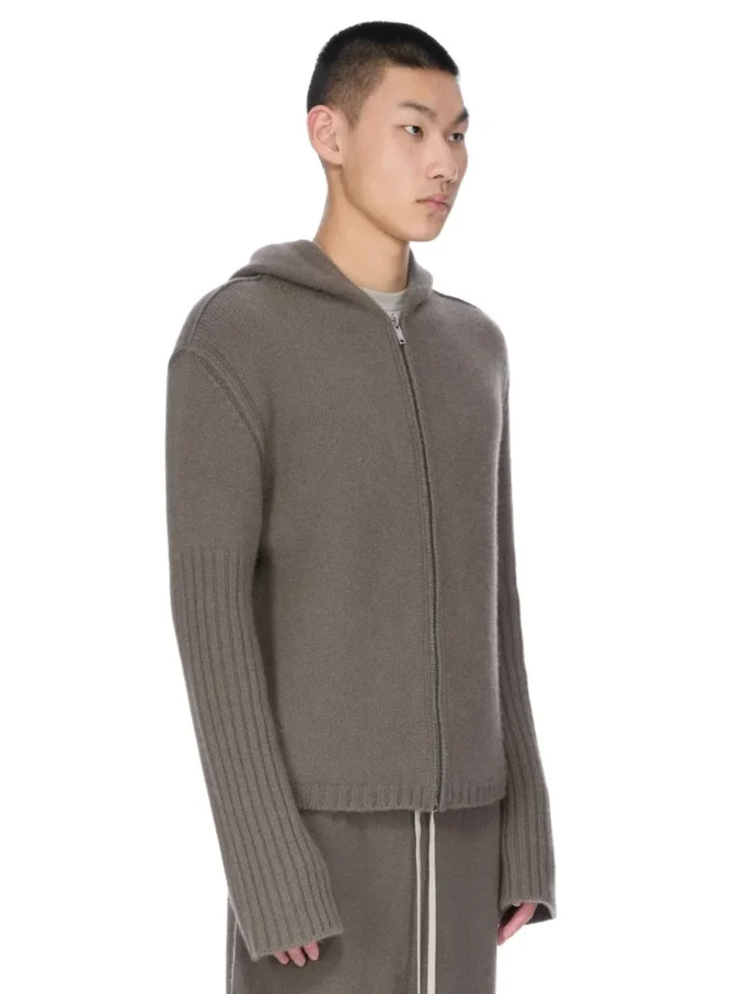 RICK OWENS FW25 CONCORDIANS PRECOLLECTION ZIPPED HOODIE IN DUST LAS PALMAS CASHMERE KNIT. RU02E1666KLWS-34
